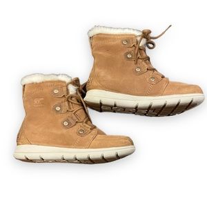 Sorel Explorer Joan Mid Boots